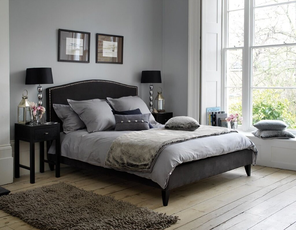 Dark gray bed