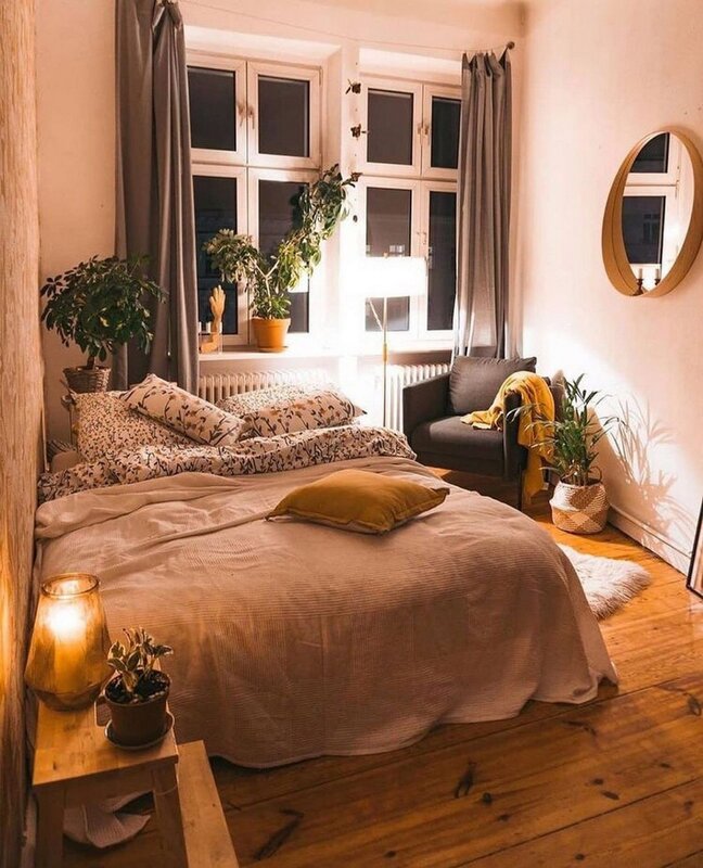 Warm colors for the bedroom