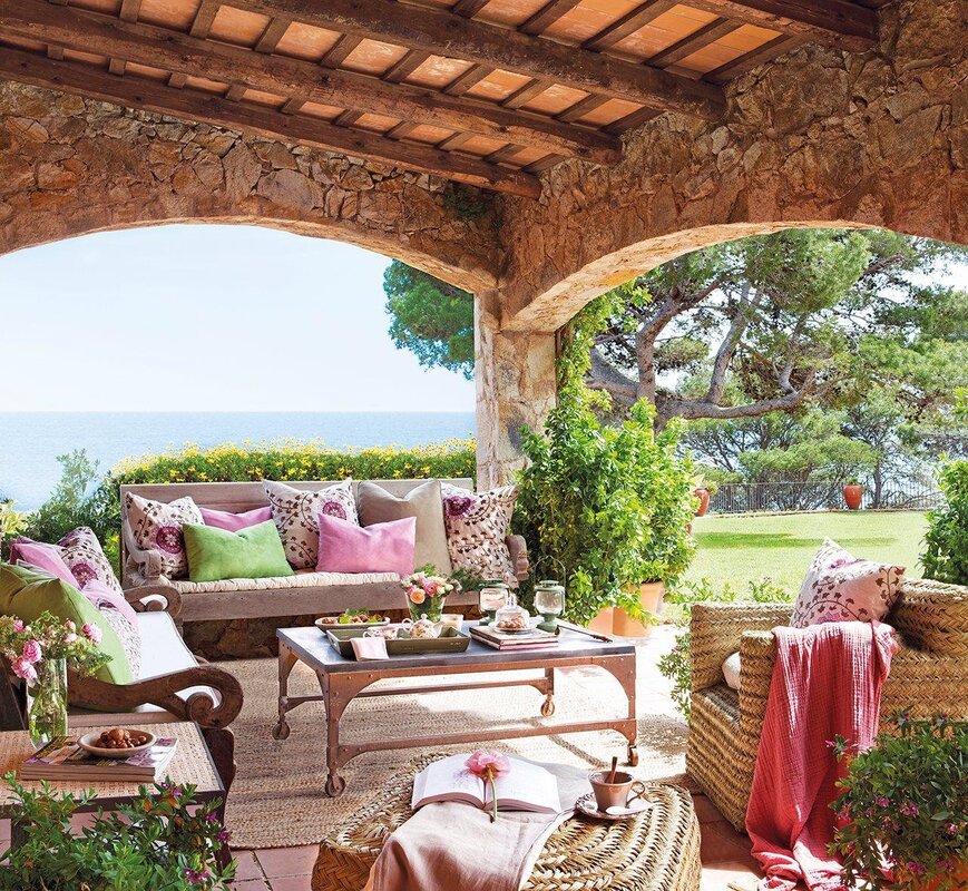 Terrace in Italian style