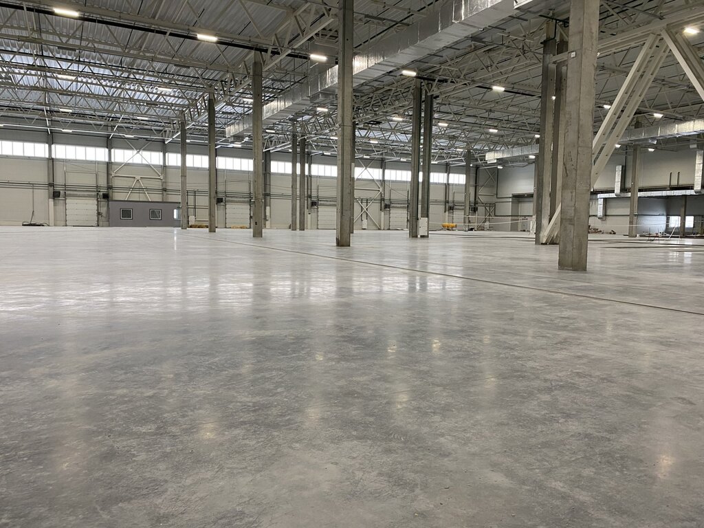 Topping concrete floor