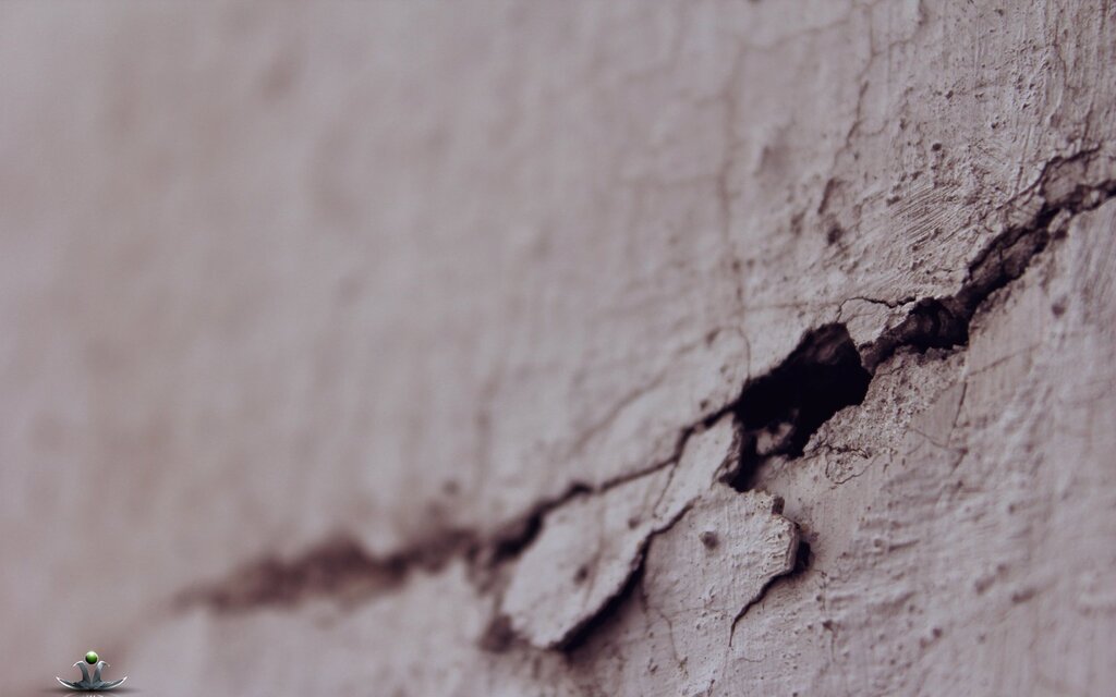 A crack in the wall