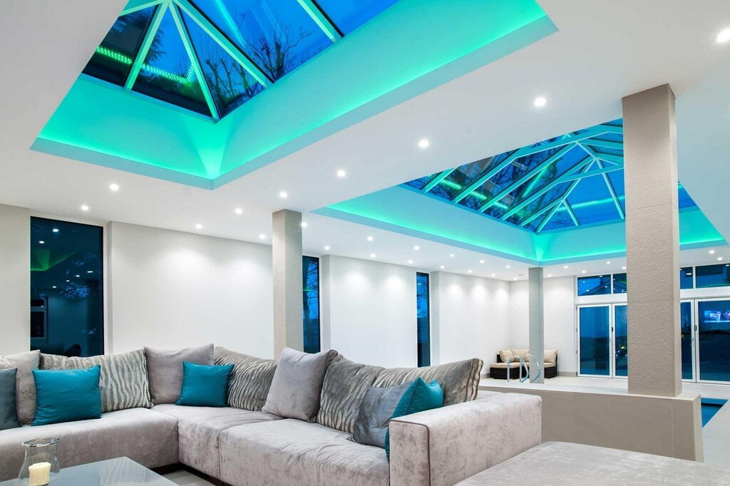 Colored ceiling lighting