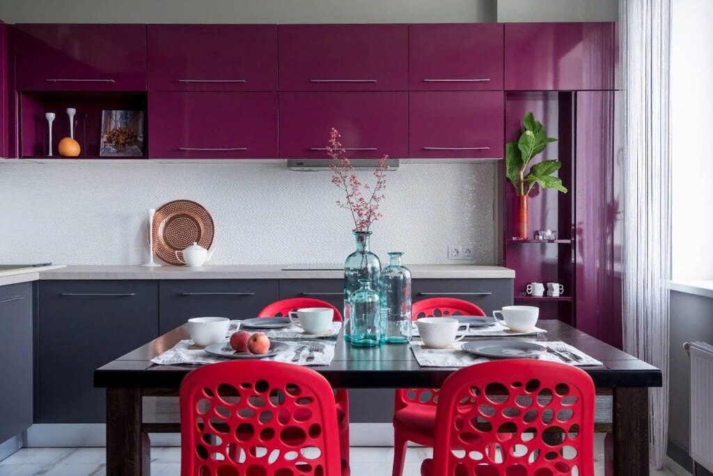 Colorful kitchens in the interior