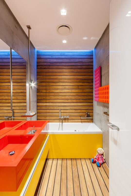 Colored baths