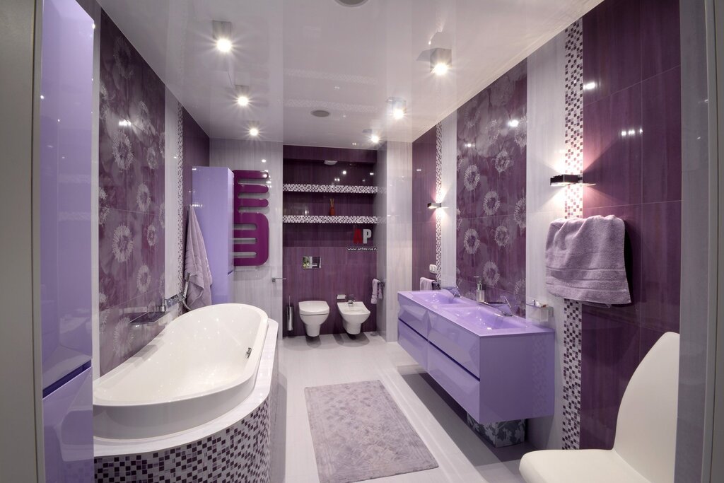 The bathroom in lilac tones