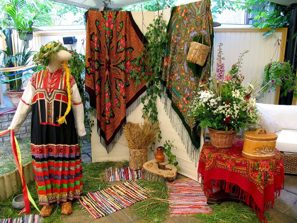 Jewelry in Russian folk style