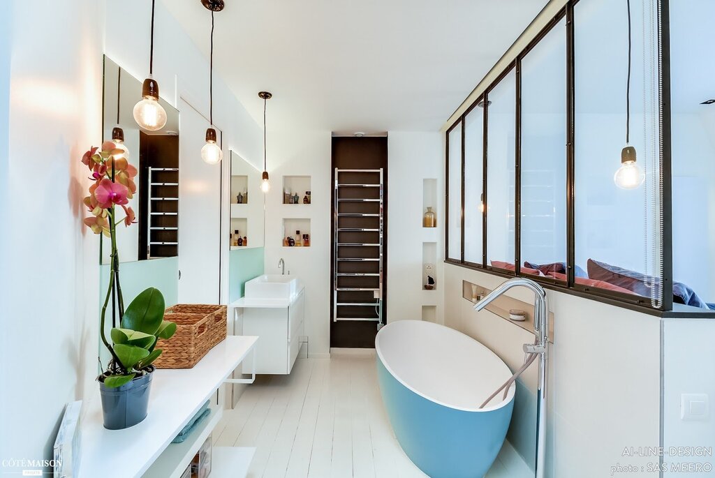 Cozy bathroom