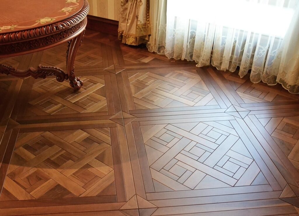 Patterned parquet