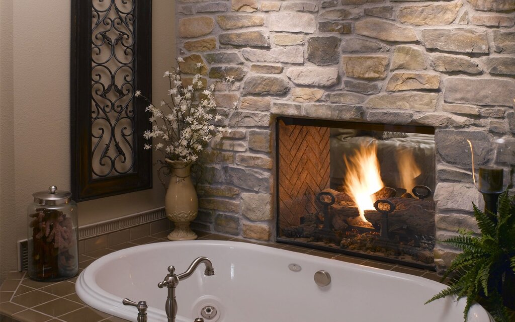 Stone bathtub