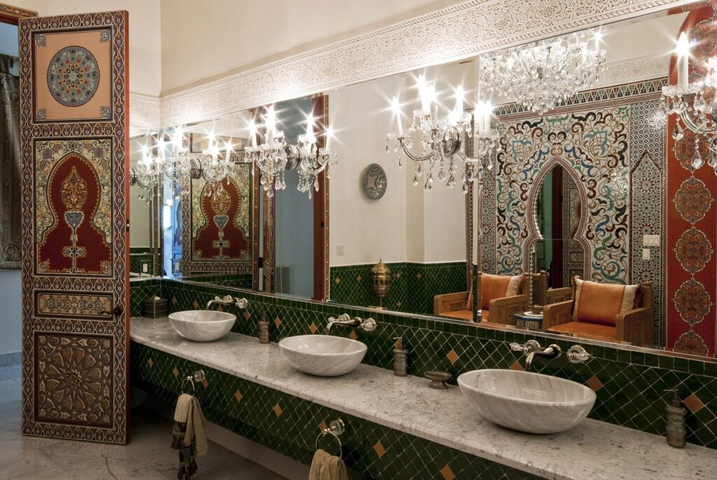 A bathroom in an oriental style