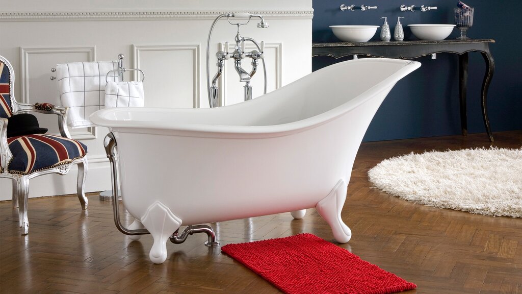 A clawfoot bathtub in the interior