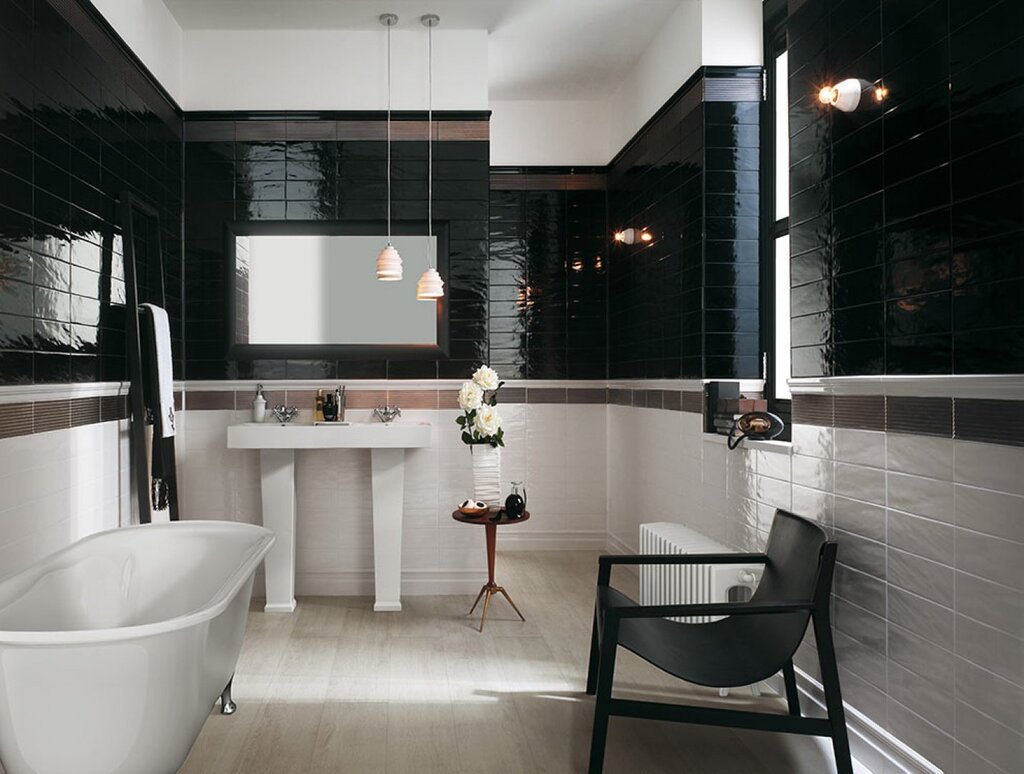 A bathroom in black and white tones