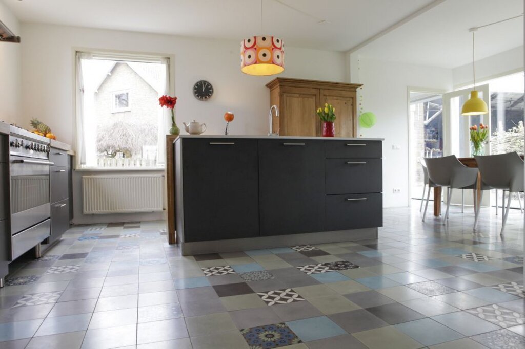 Vinyl flooring in the kitchen