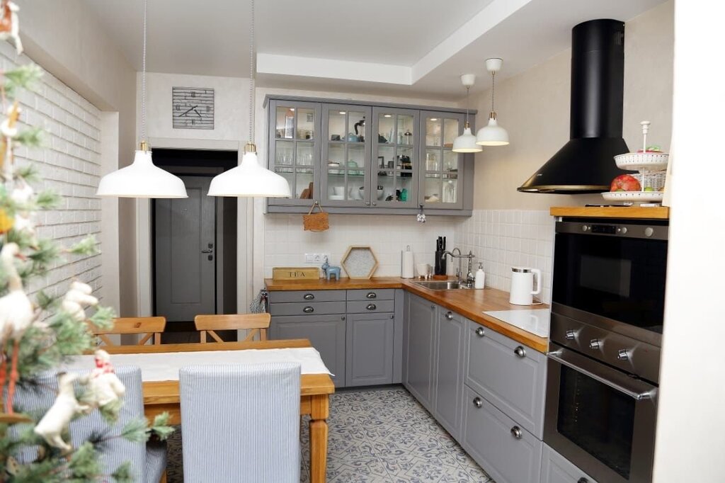 A kitchen hood in Scandinavian style