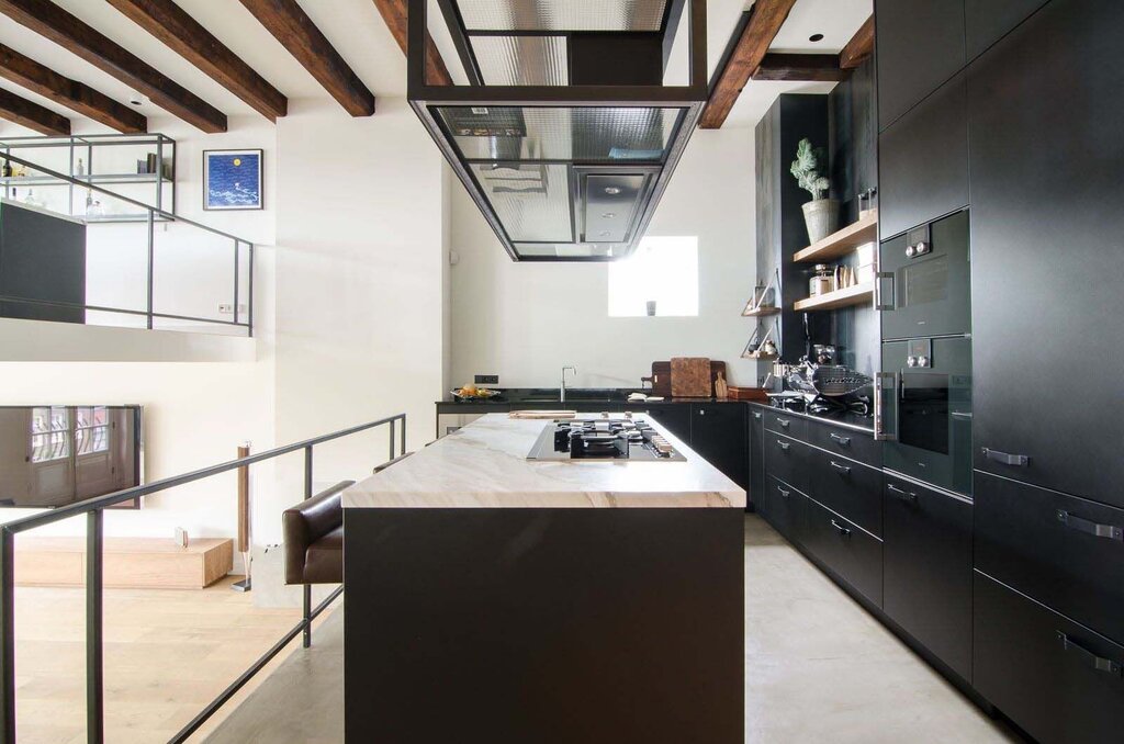 Loft-style kitchen hood