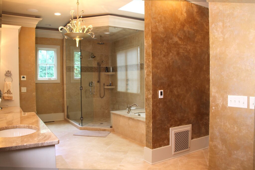 Moisture-resistant decorative plaster for the bathroom