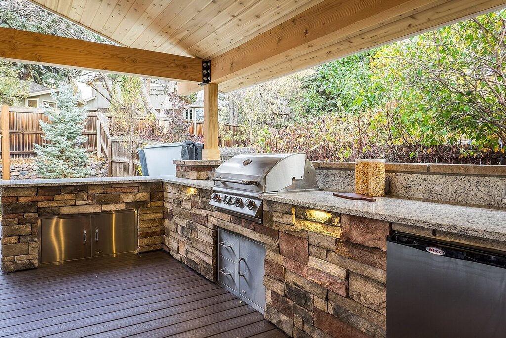 Interior finishing of the summer kitchen