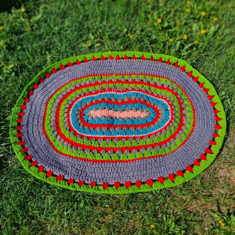 Knitted rugs