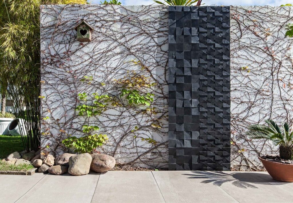 A fence made of stones and concrete