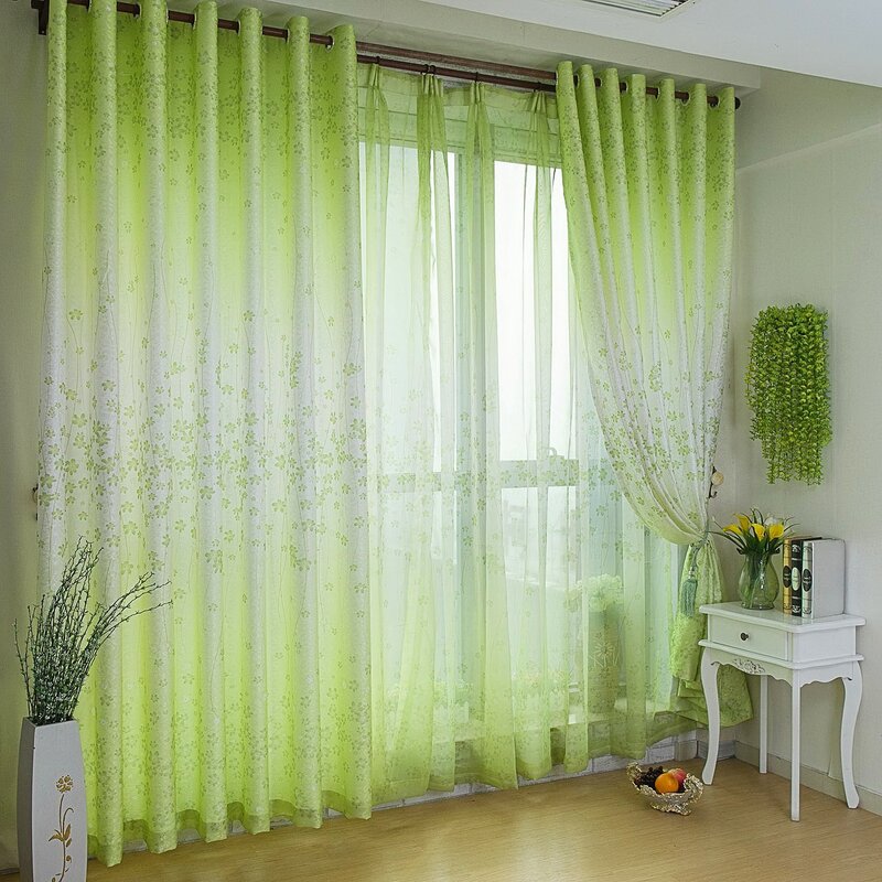 Green tulle in the interior