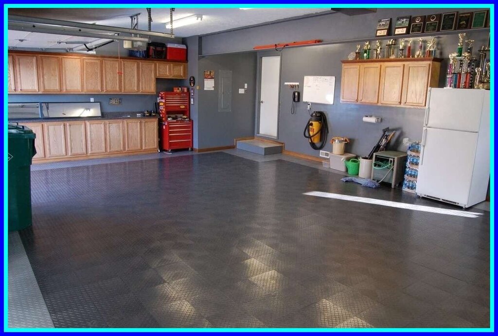 Earthen floor in the garage