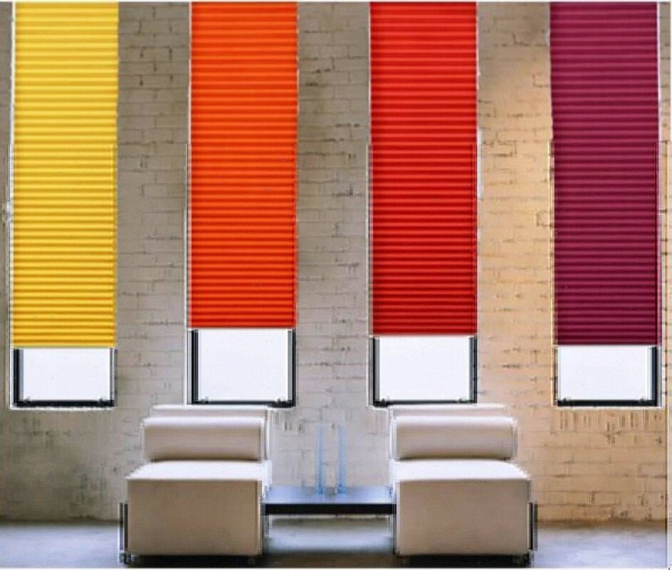 Pleated blinds from bottom to top