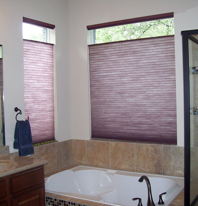 Blinds in the bathroom