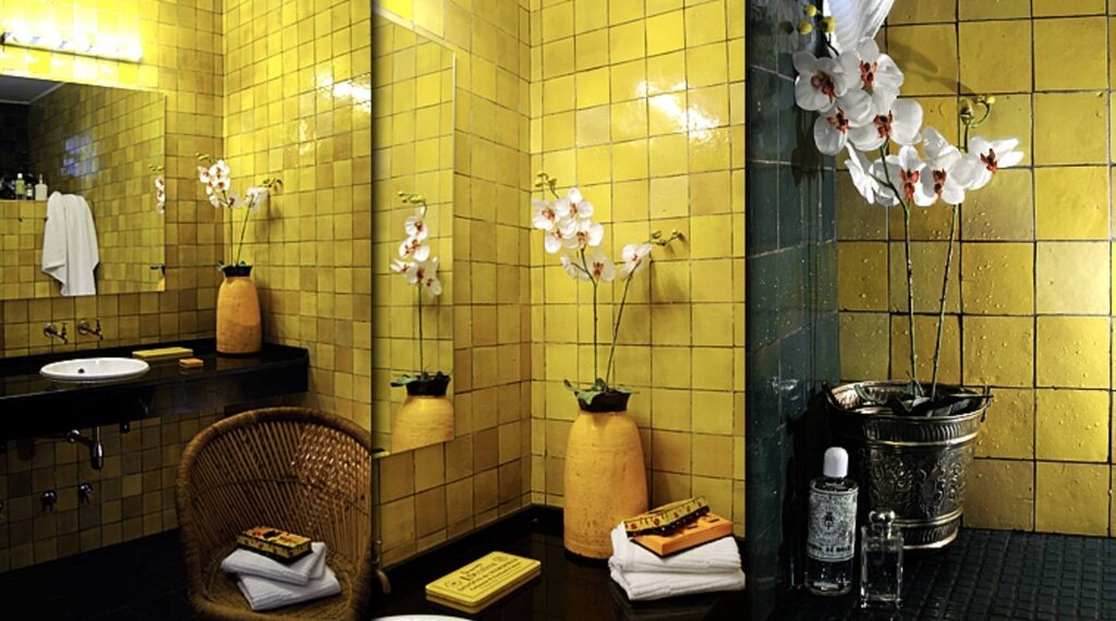 Yellow bathroom