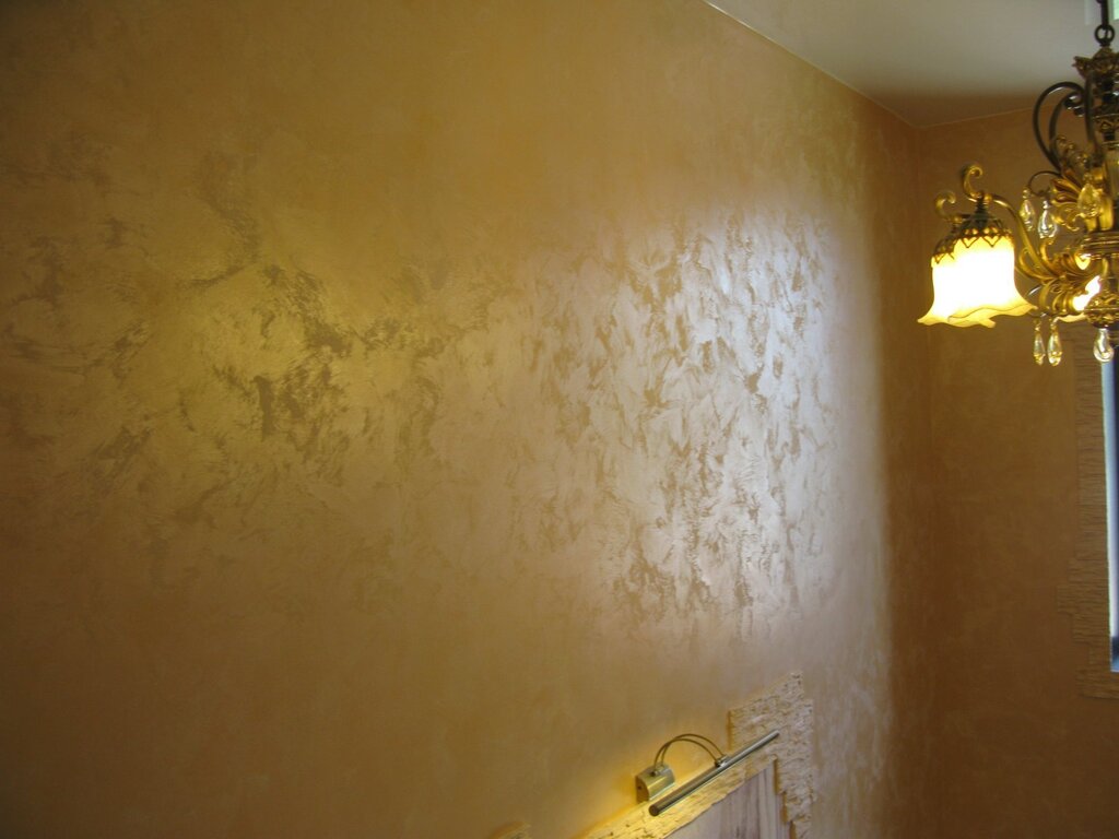 Gold paint for walls